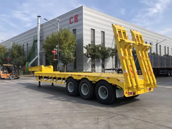 Low bed trailer Low bed trailer