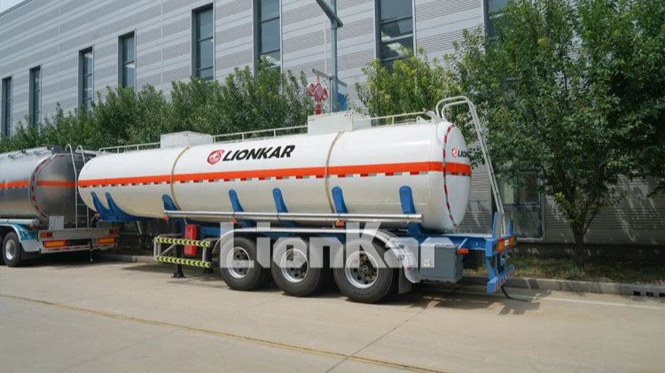3-axle-sulfuric-acid-tank-semi-trailer-01